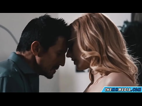 ❤️ Ρομαντικό σεξ με μια πρόστυχη ξανθιά. ❤❌ Πορνό βίντεο