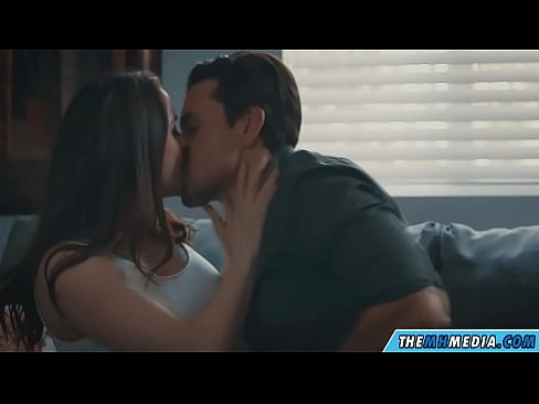 ❤️ Ρομαντικό σεξ με μια καλή μαμά με πλούσιο στήθος ❤❌ Πορνό βίντεο